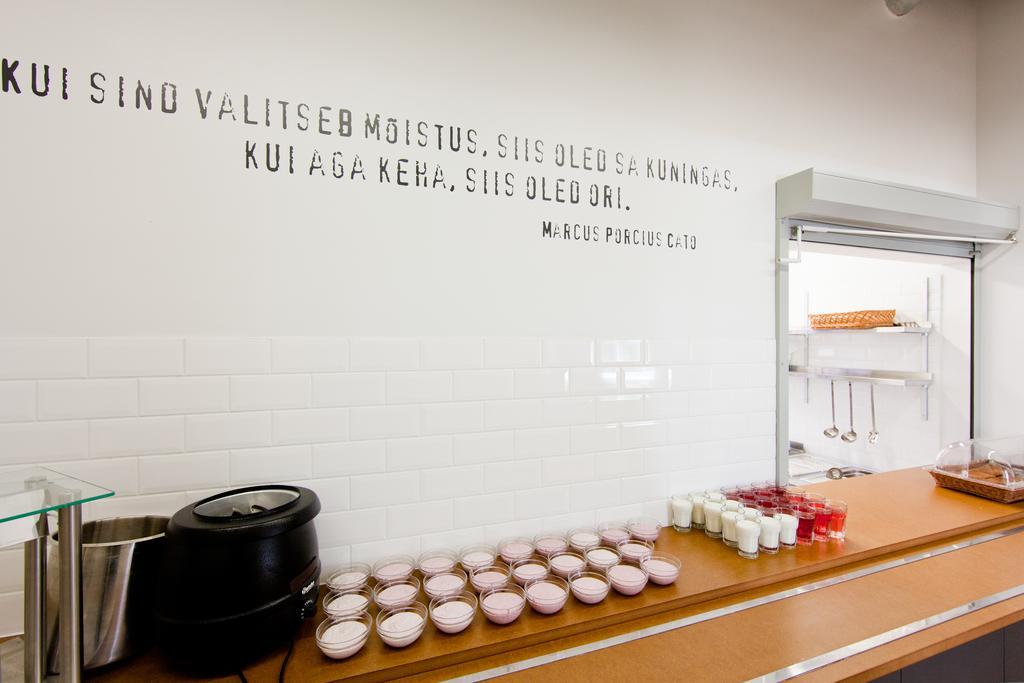 Just Rest Automatic Hostel Вилянди Екстериор снимка