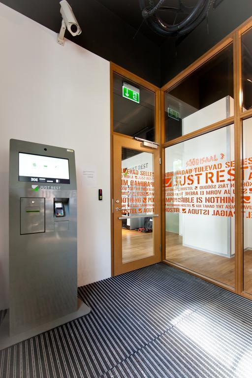 Just Rest Automatic Hostel Вилянди Екстериор снимка