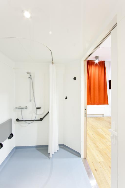 Just Rest Automatic Hostel Вилянди Екстериор снимка